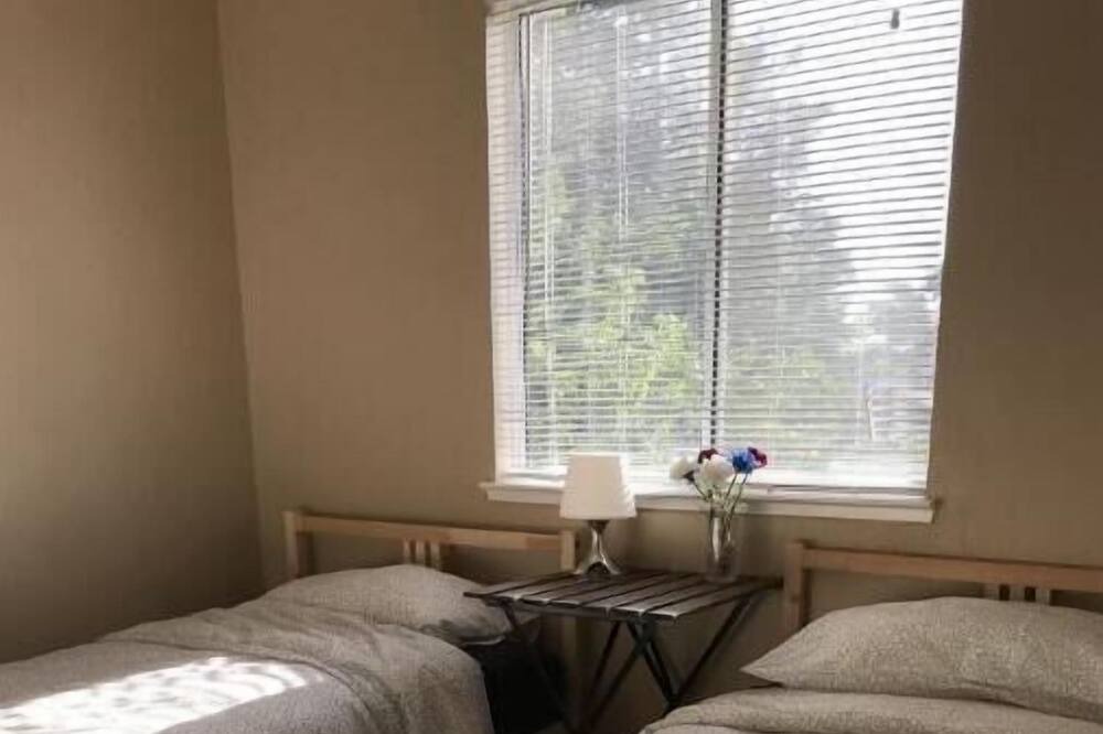 Photo of Bedroom in Lathrop