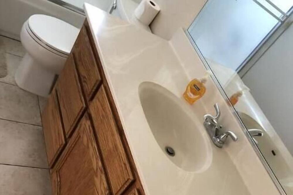 Photo of Bathroom in Lathrop