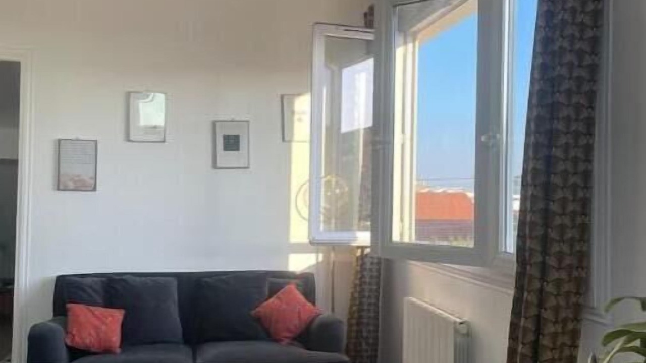 Photo of Livingroom in Argenteuil
