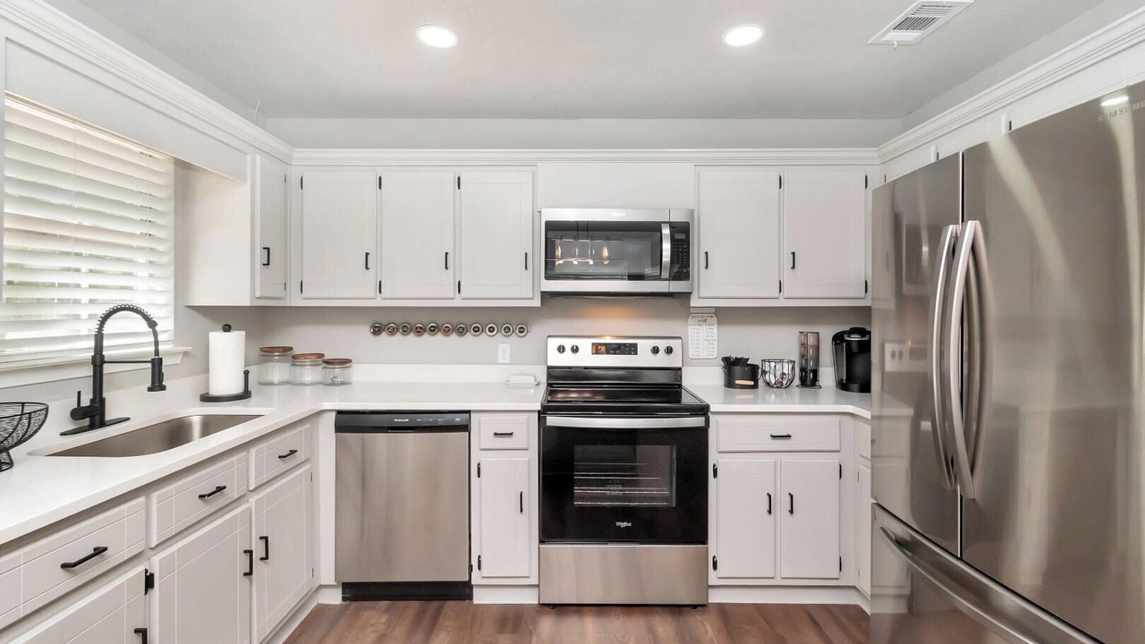 Photo of Kitchen in Saint Elmo