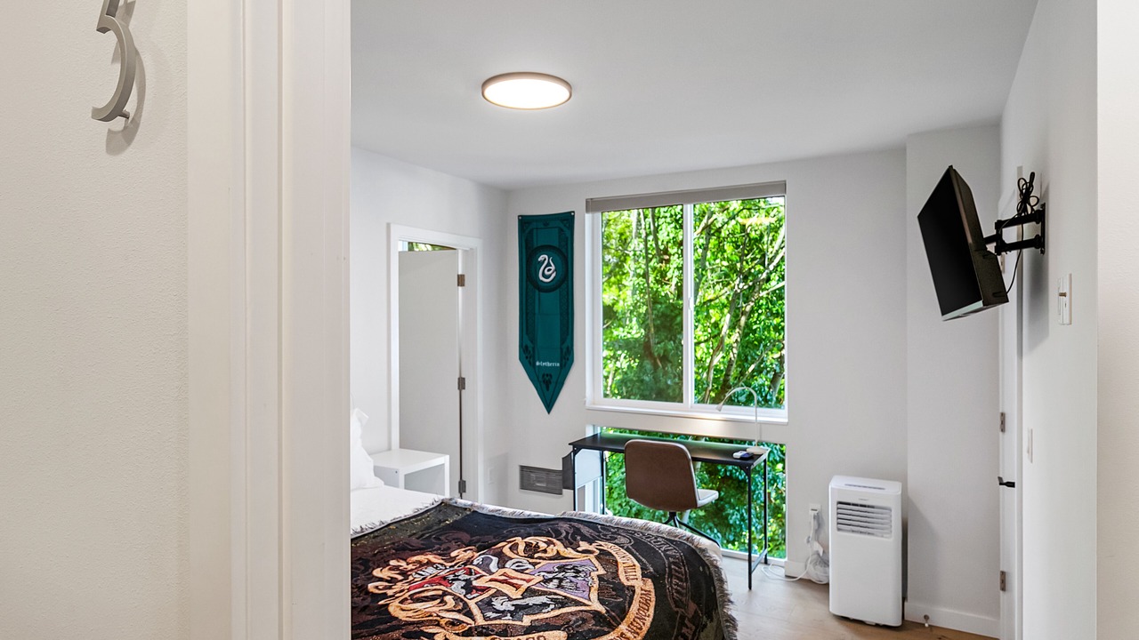 Photo of Bedroom in East Queen Anne