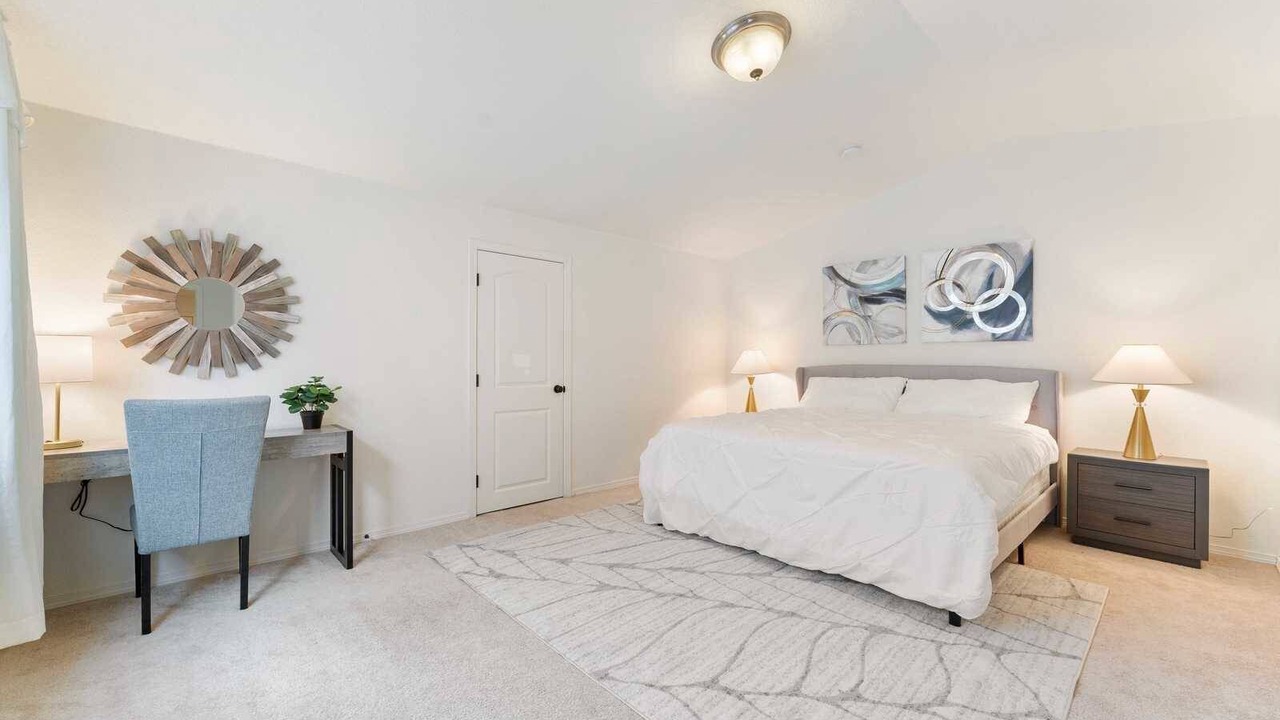 Photo of Others in Powellhurst-Gilbert