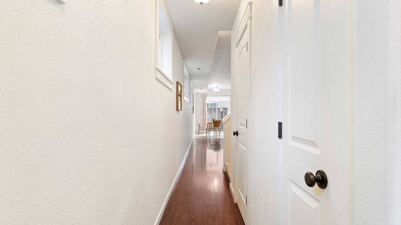 Photo of Others in Powellhurst-Gilbert