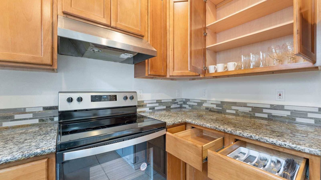 Photo of Kitchen in Powellhurst-Gilbert