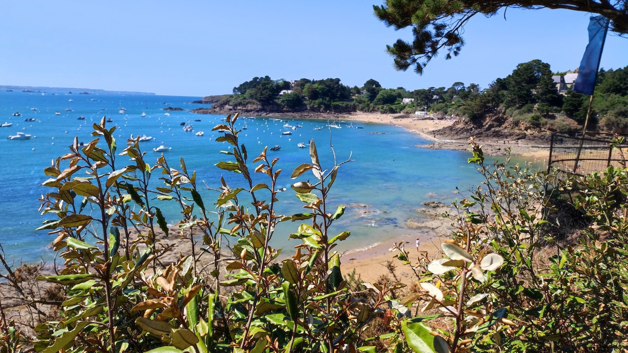 Photo of Outdoor in Les Champs-Geraux