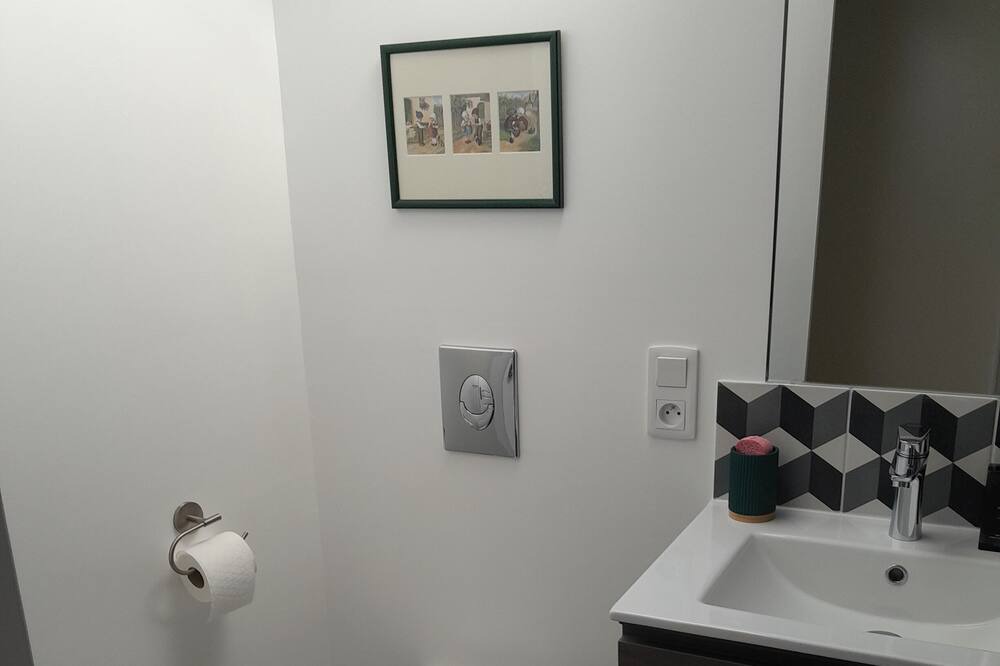 Photo of Bathroom in Montjean-sur-Loire