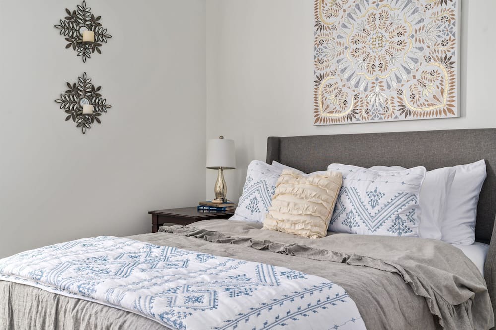 Photo of Bedroom in Helena