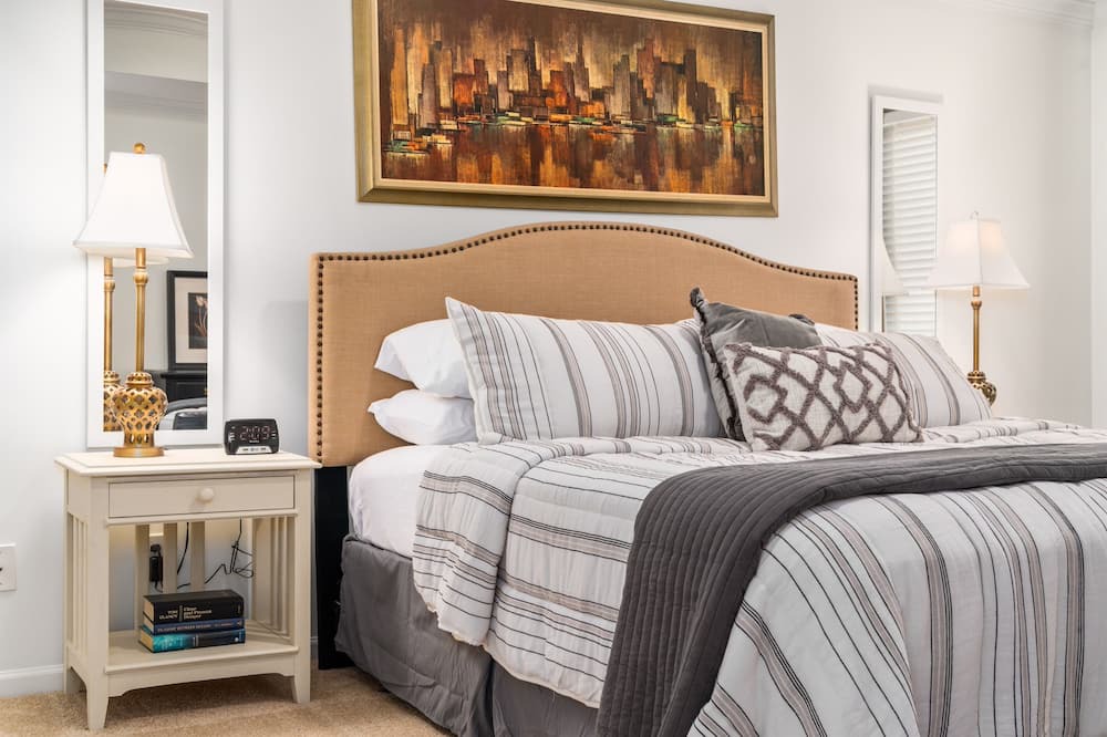 Photo of Bedroom in Helena