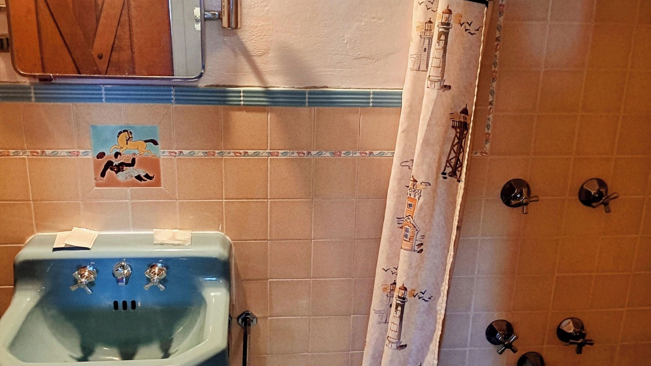 Photo of Bathroom in Cheyenne