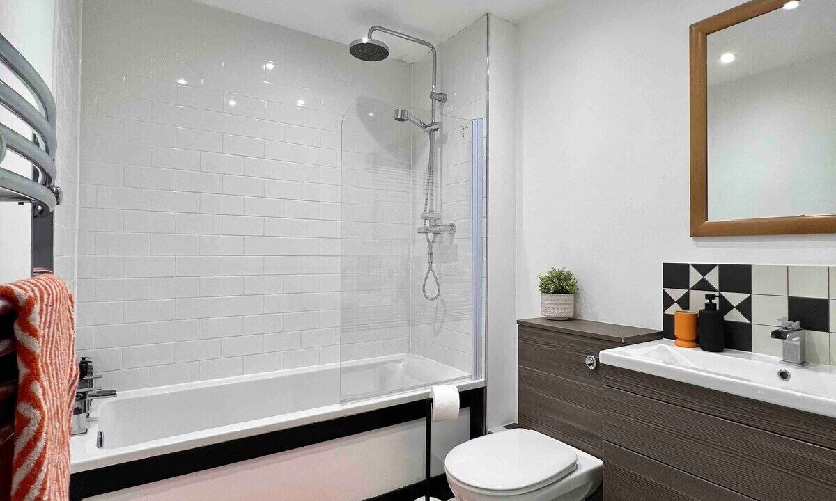 Photo of Others in Hatfield