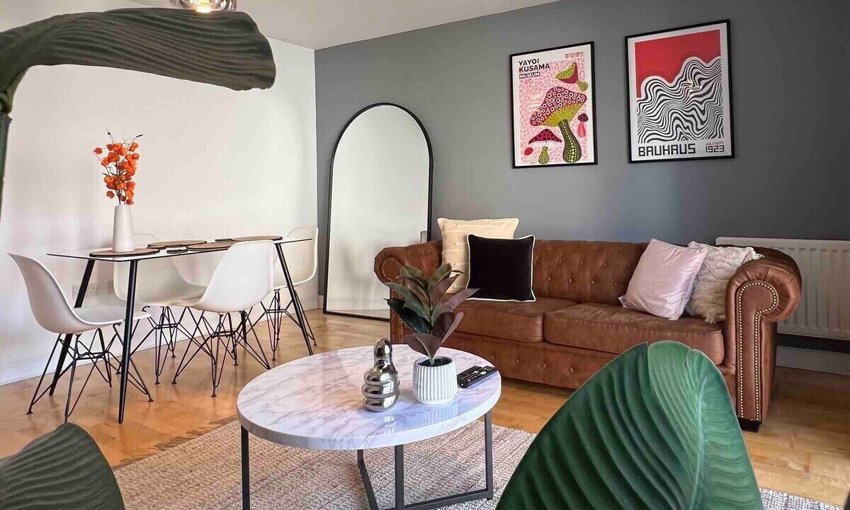 Photo of Others in Hatfield