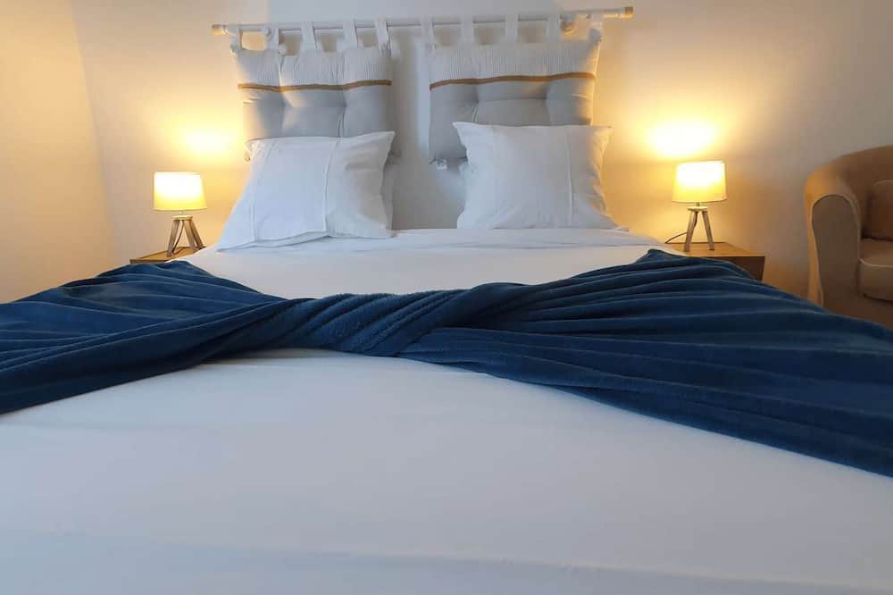 Photo of Bedroom in Cachan