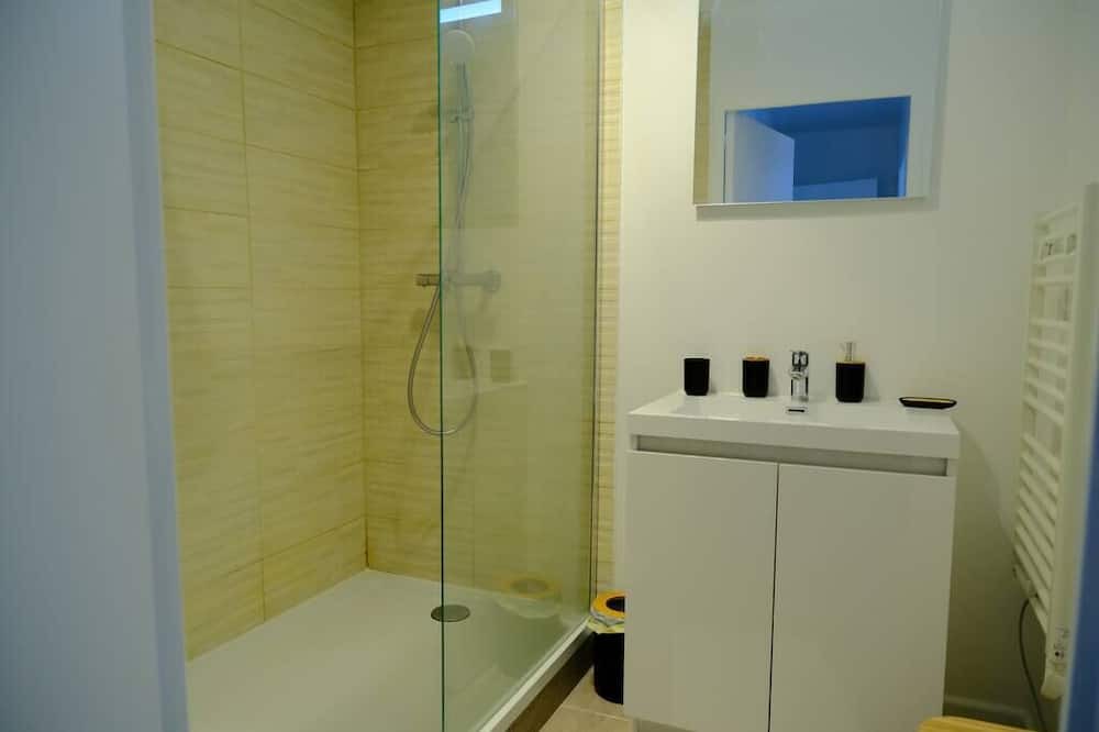 Photo of Bathroom in Melun