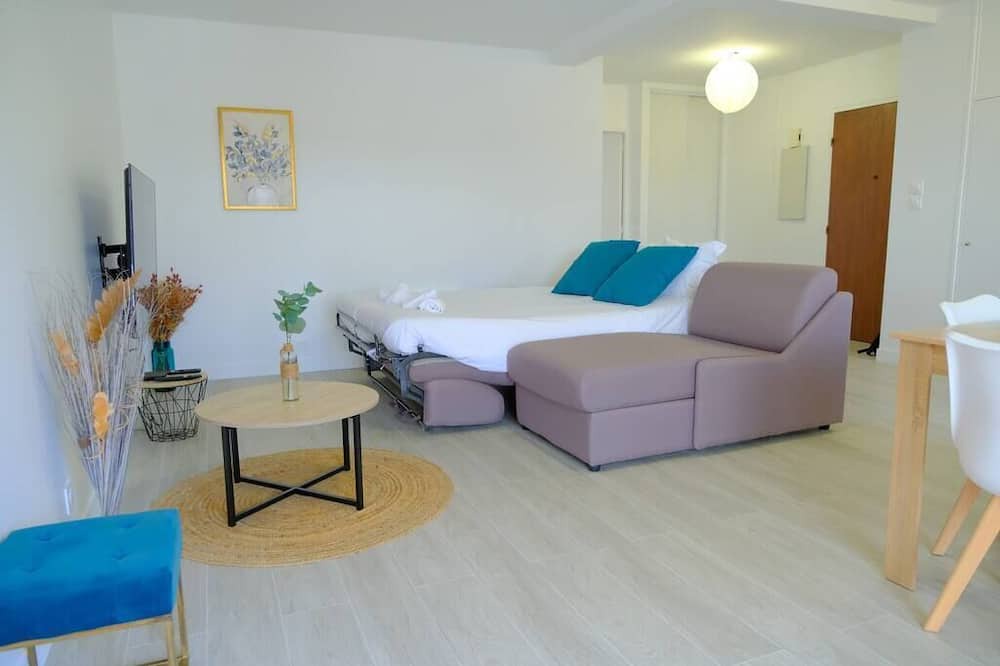 Photo of Bedroom in Melun