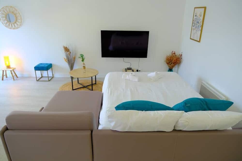 Photo of Bedroom in Melun