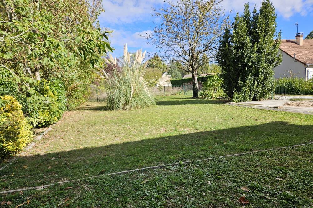 Photo of Outdoor in Marmagne