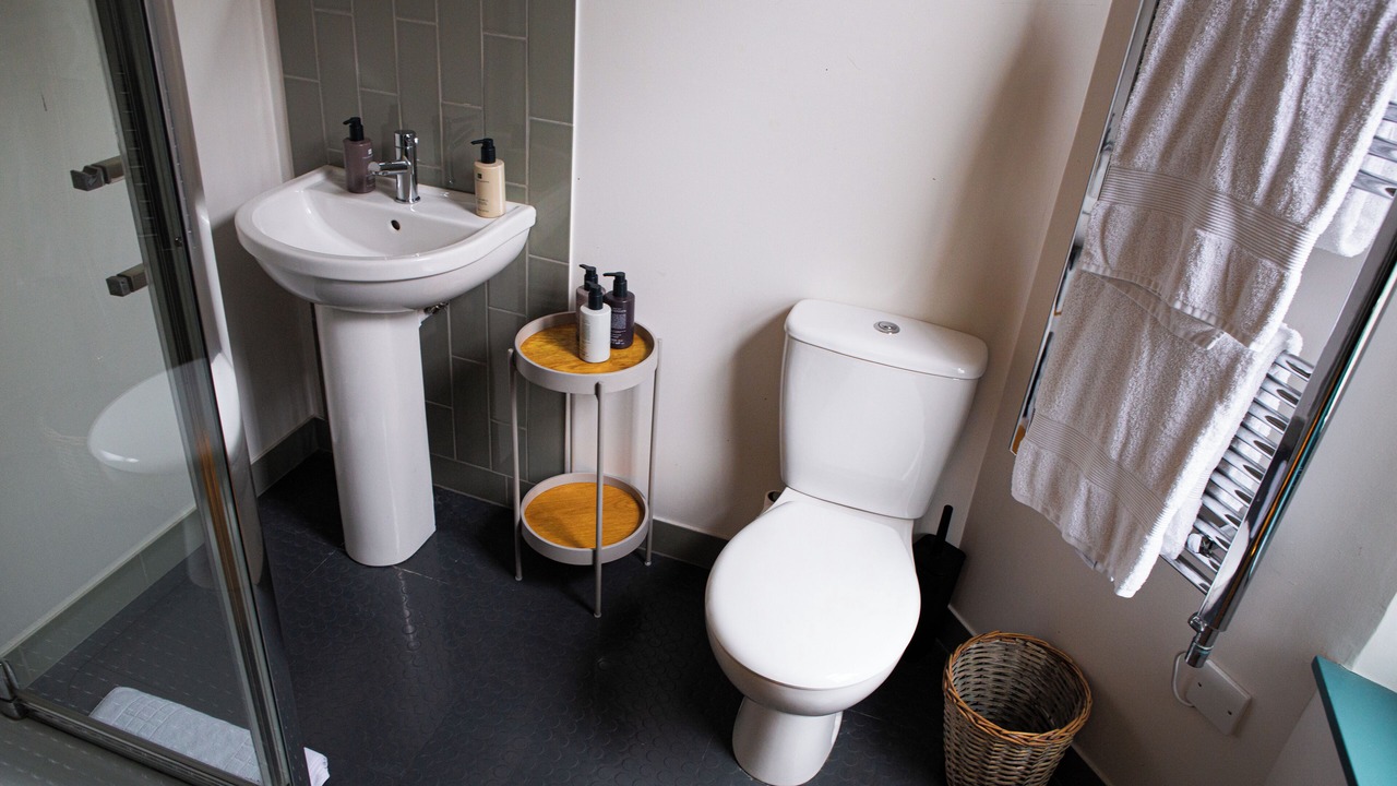 Photo of Bathroom in Peninsula