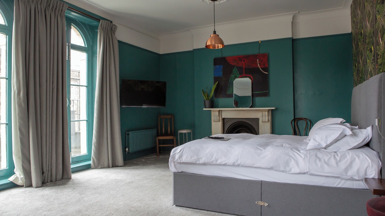 Photo of Bedroom in Peninsula