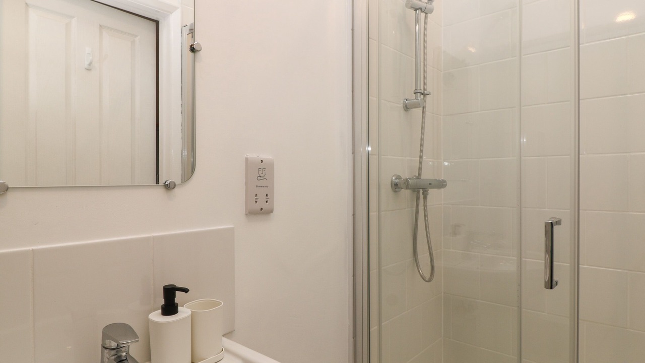 Photo of Others in Erlestoke