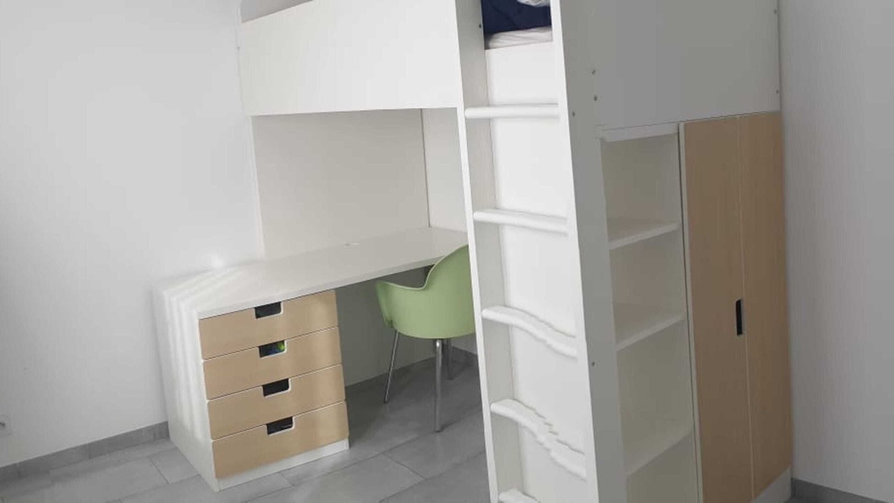 Photo of Others in Pia