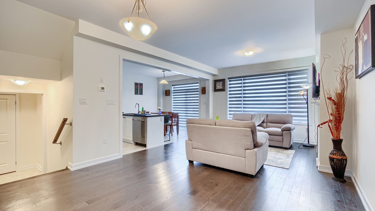 Photo of Livingroom in Cambridge