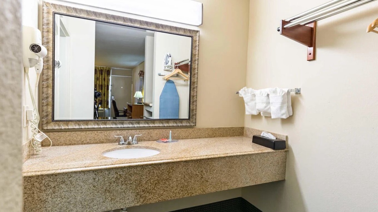 Photo of Bathroom in Baytown