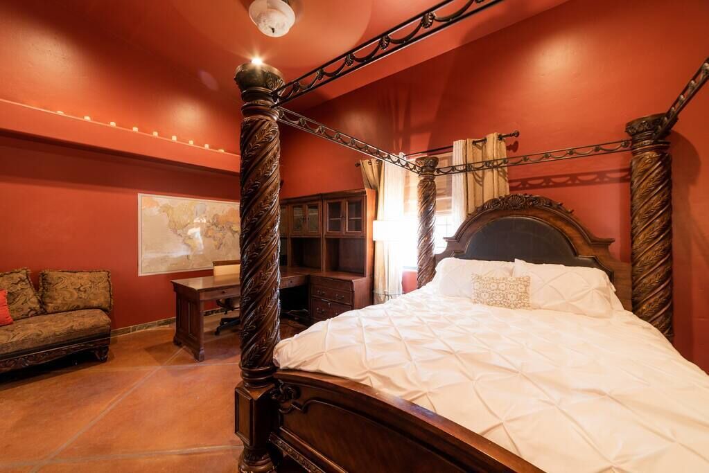 Photo of Bedroom in Drexel Heights