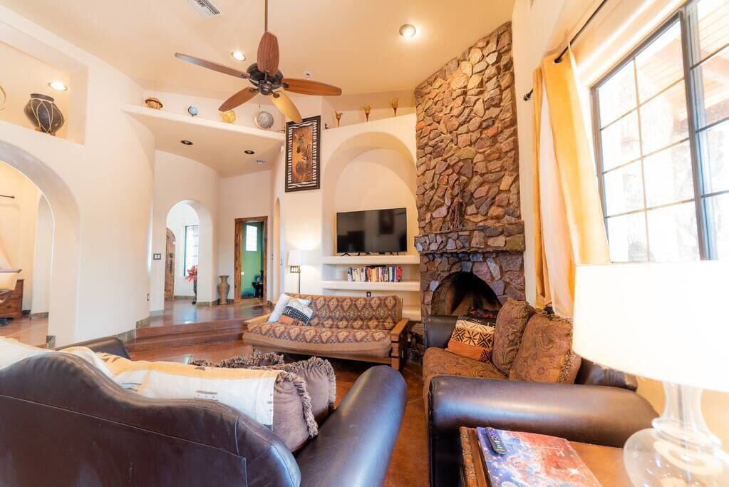 Photo of Livingroom in Drexel Heights