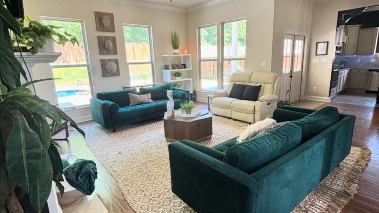 Photo of Livingroom in Prairieville
