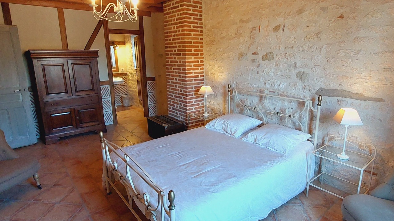 Photo of Bedroom in Lombers