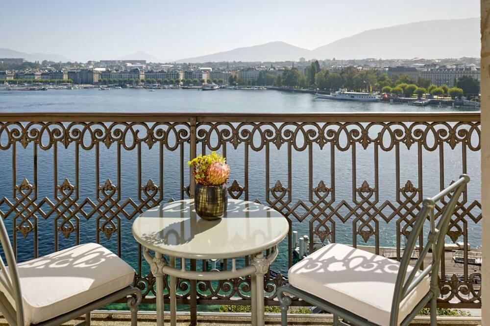 Photo of Patio Balcony in Downtown Geneva