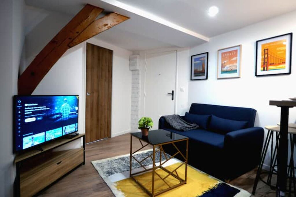 Photo of Livingroom in Etampes