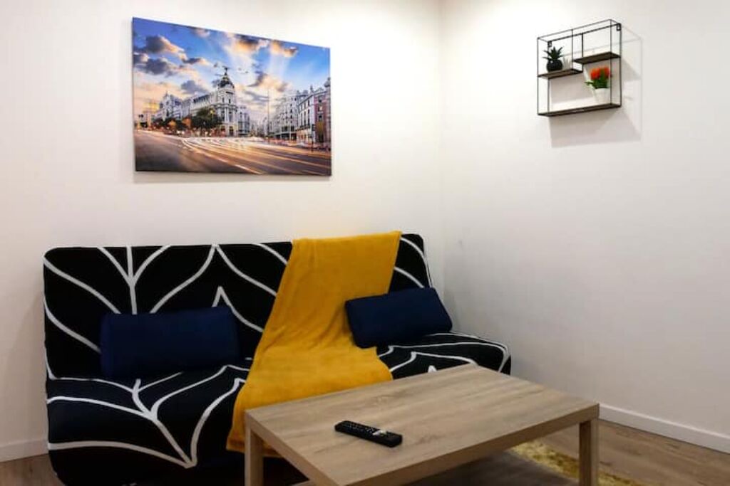 Photo of Others in Etampes