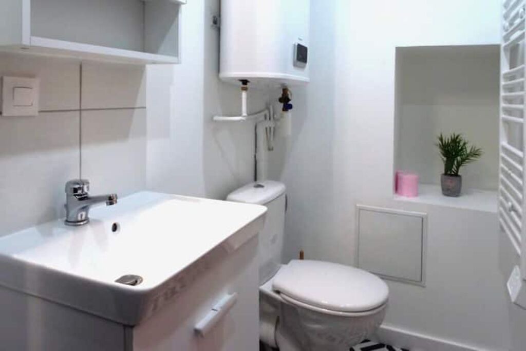 Photo of Bathroom in Etampes