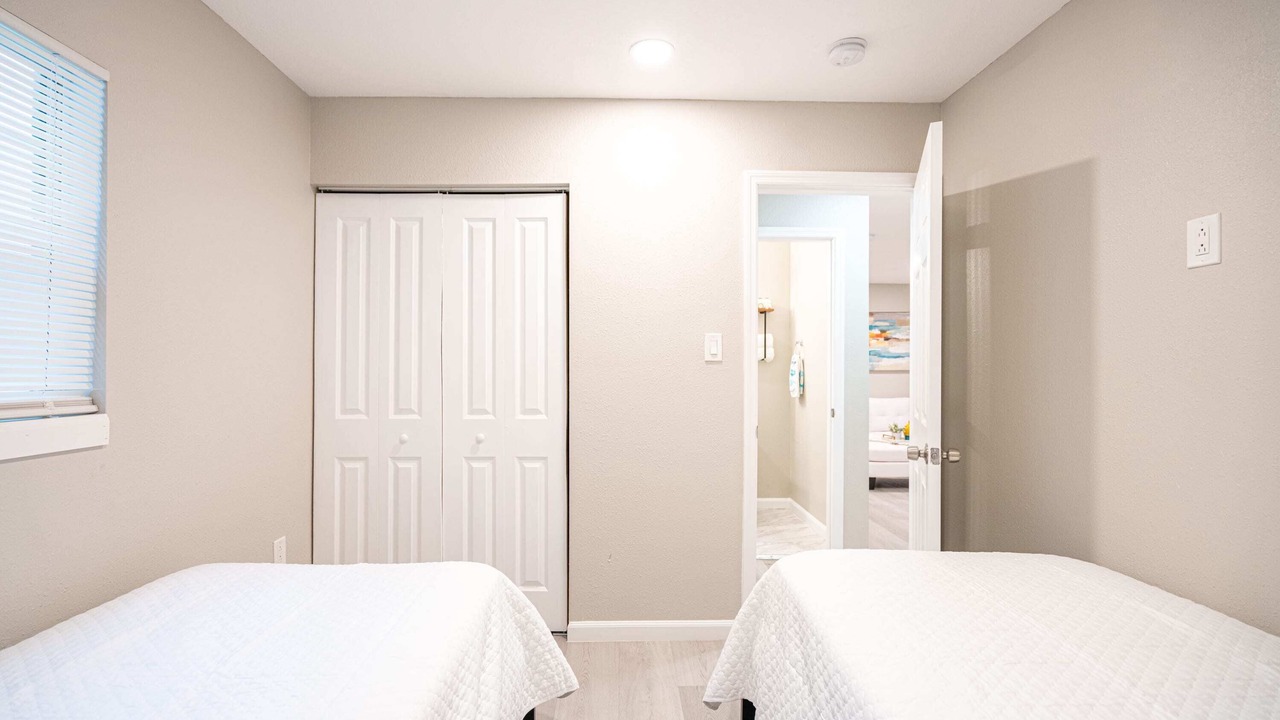 Photo of Others in University