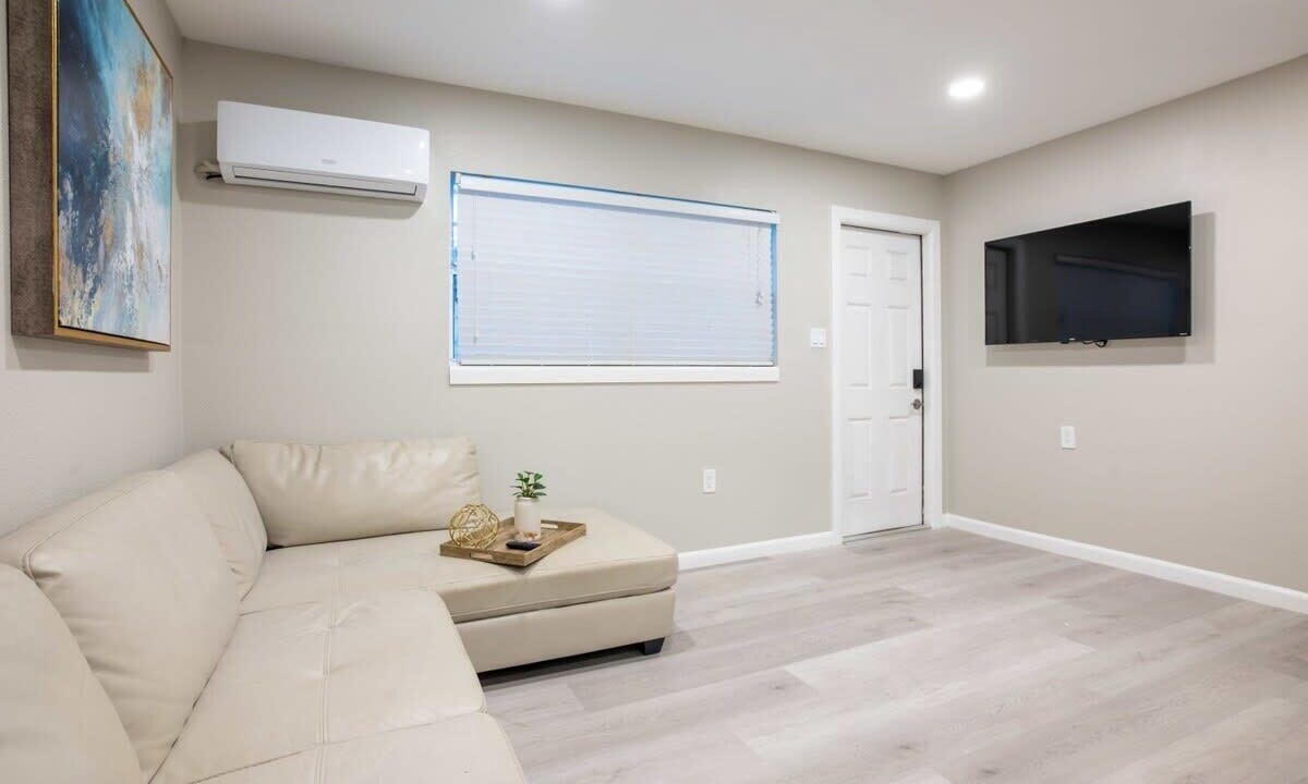 Photo of Others in University