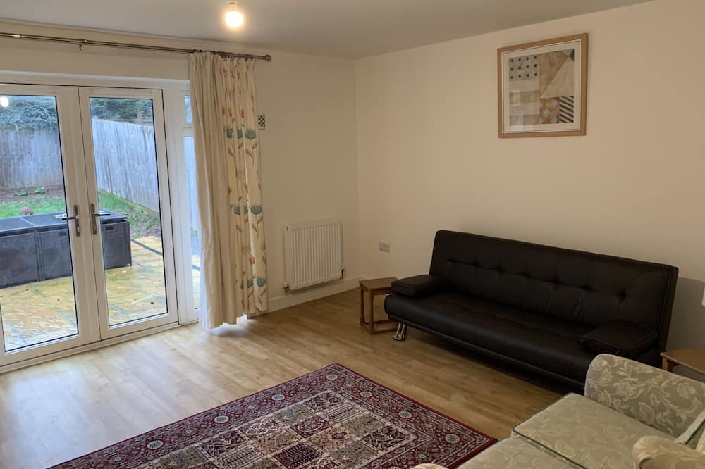 Photo of Livingroom in Sidcot