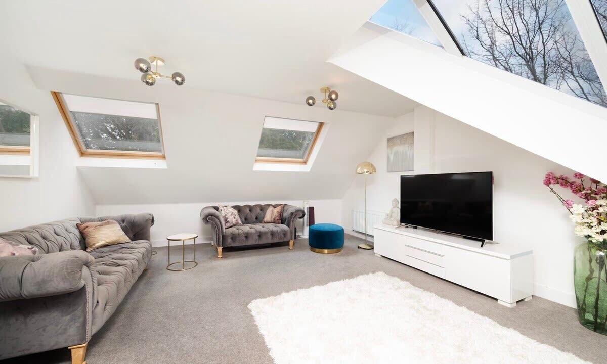 Photo of Others in Ickenham