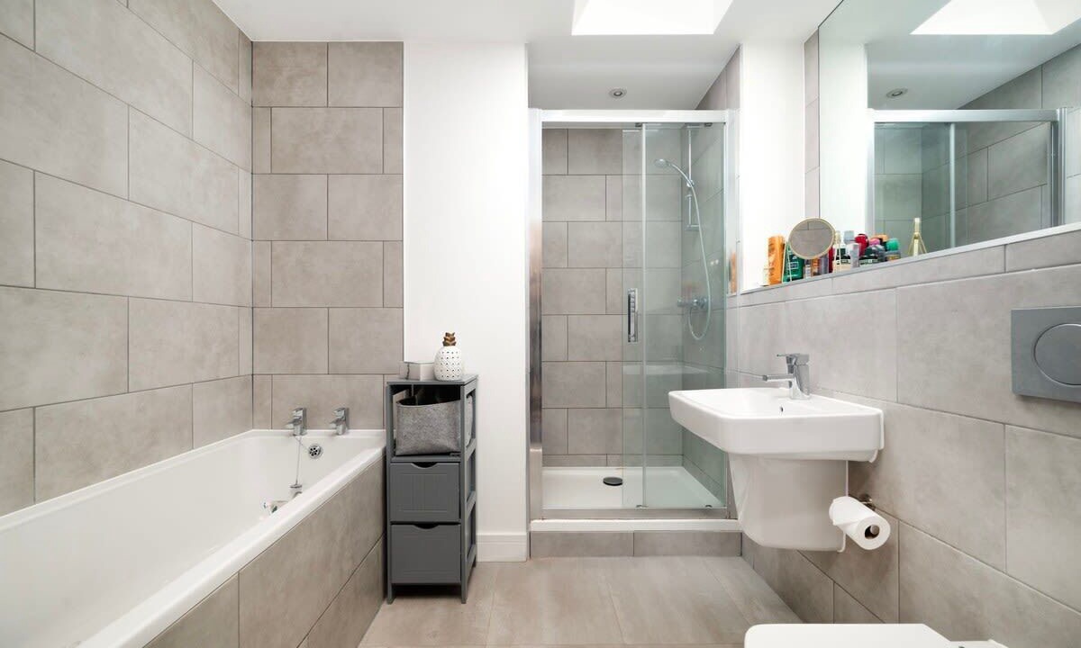 Photo of Others in Ickenham