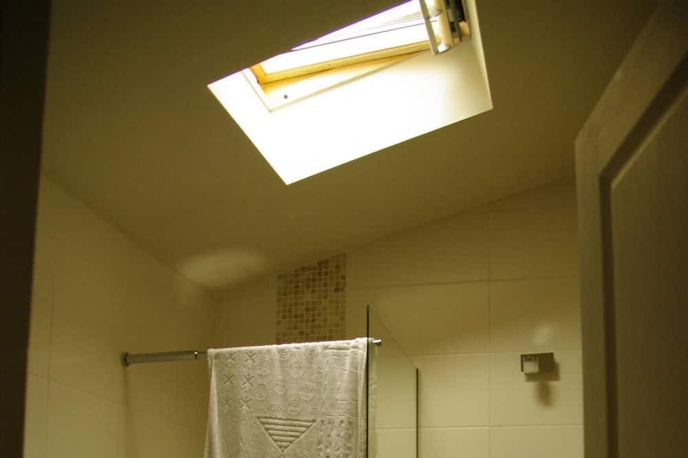 Photo of Bathroom in Levignac-de-Guyenne