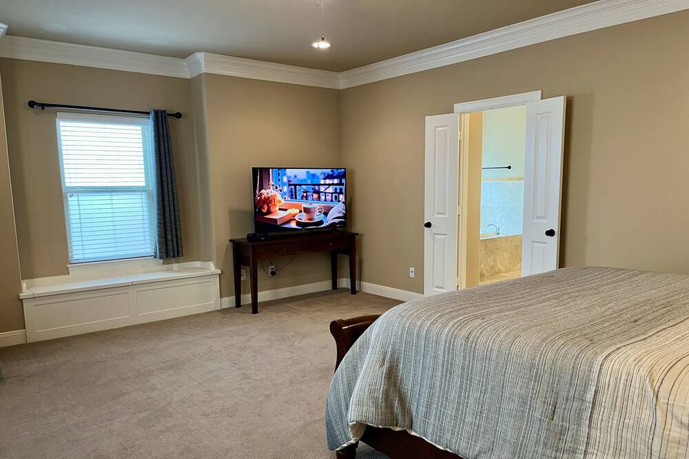Photo of Bedroom in Spring Branch West