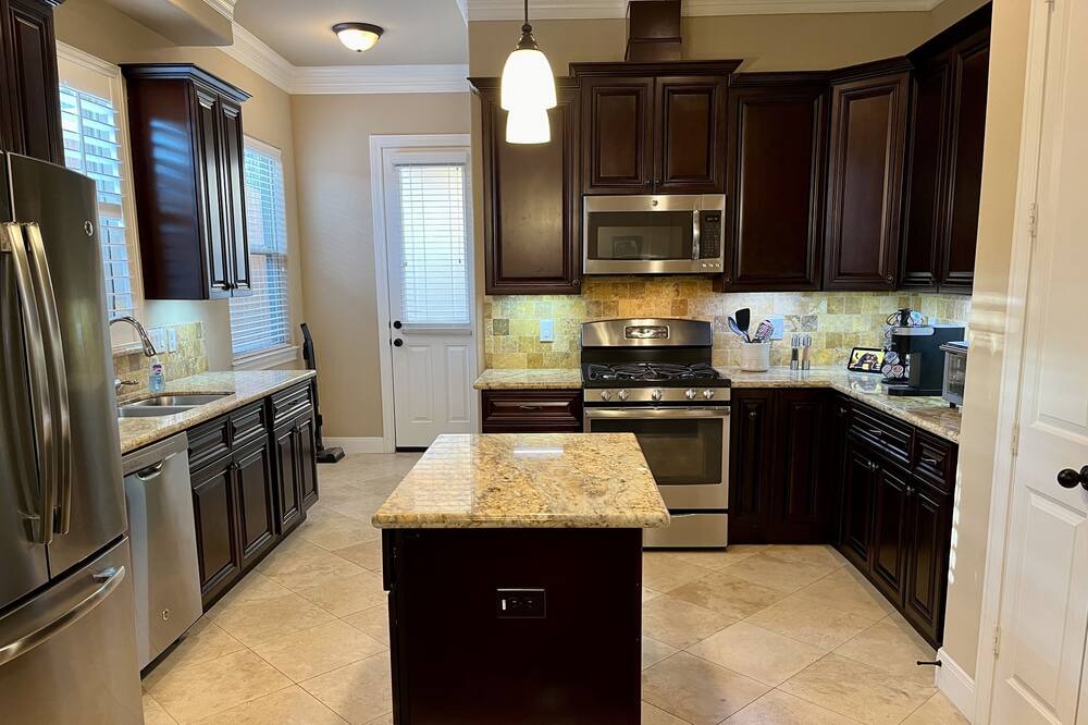Photo of Kitchen in Spring Branch West