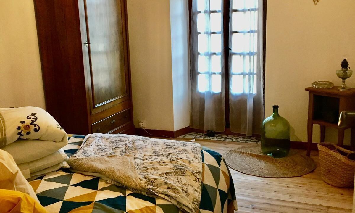 Photo of Others in Tavera