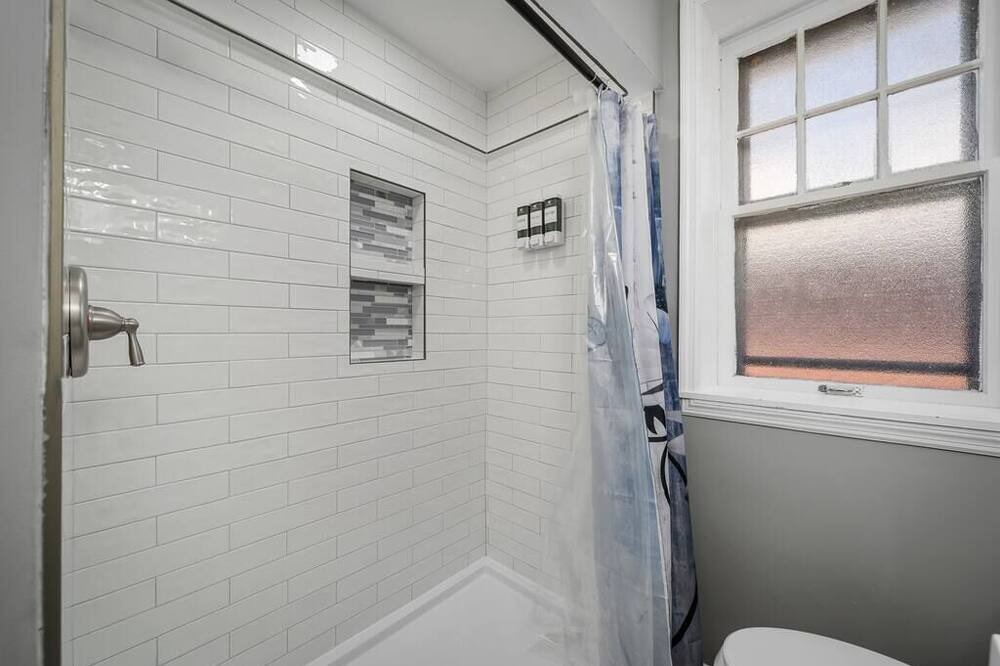 Photo of Bathroom in The Southampton