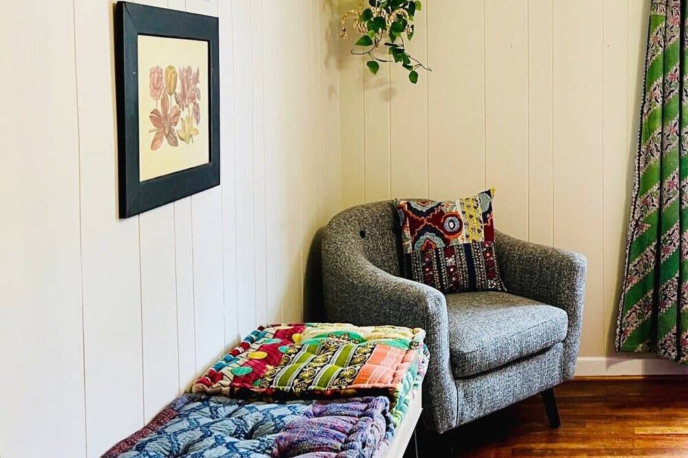 Photo of Others in Forest Hills