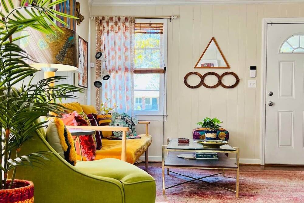 Photo of Others in Forest Hills