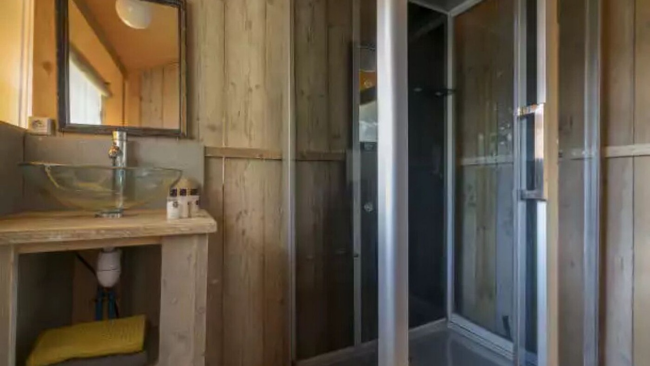 Photo of Bathroom in Saint-Julien-des-Landes