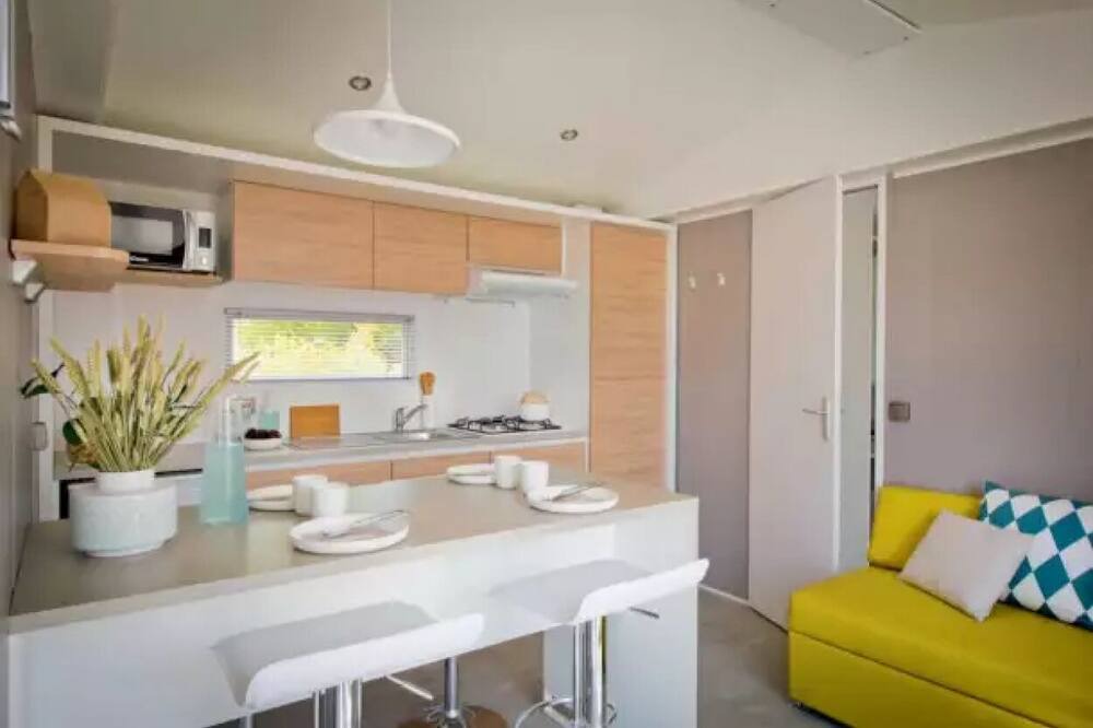 Photo of Kitchen in Mesnard-la-Barotiere