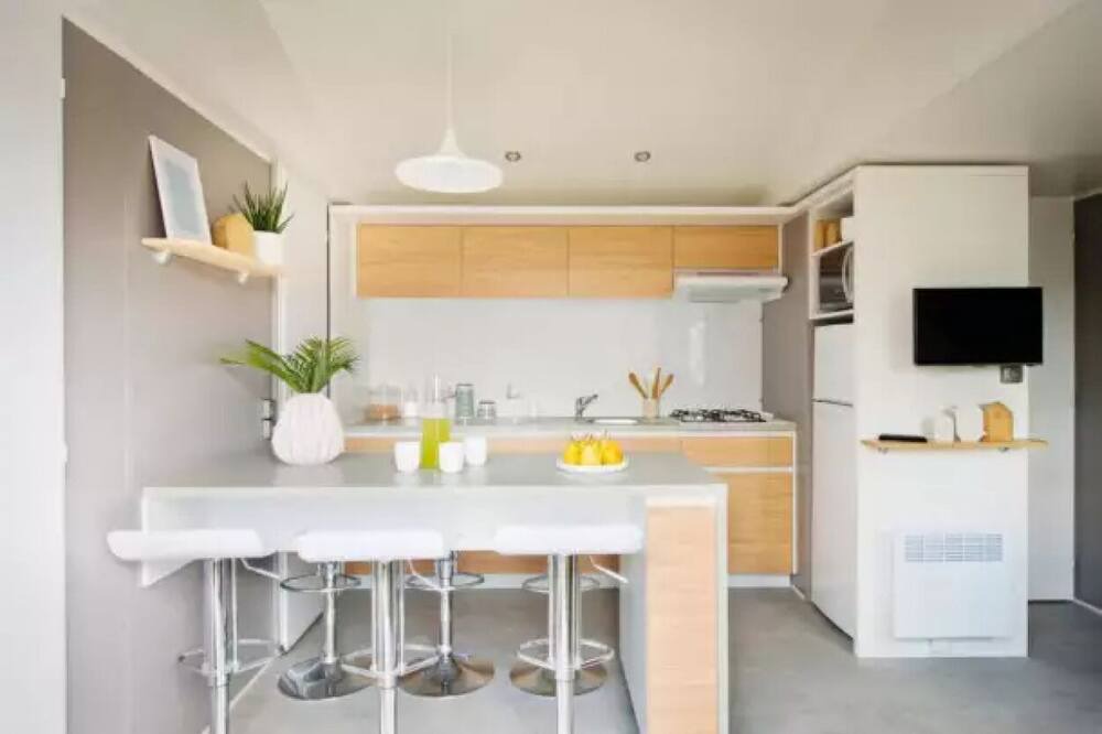 Photo of Kitchen in Mesnard-la-Barotiere