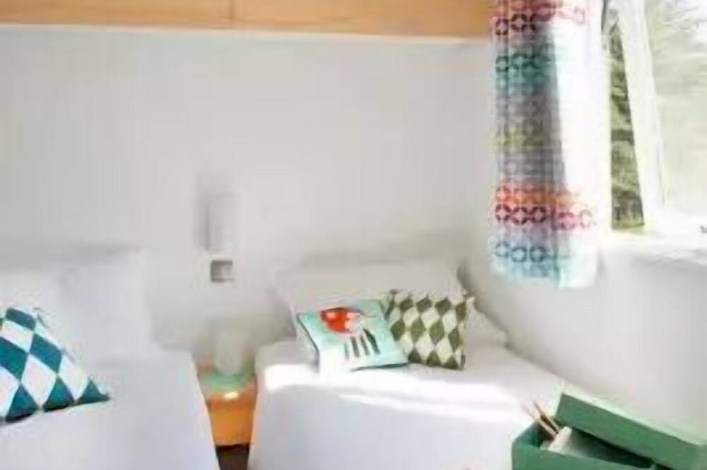 Photo of Bedroom in Mesnard-la-Barotiere